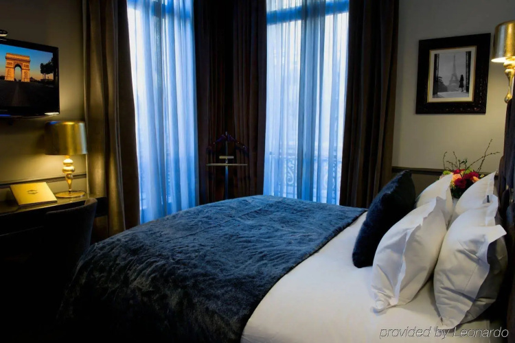 Hotel Lumen Paris Louvre