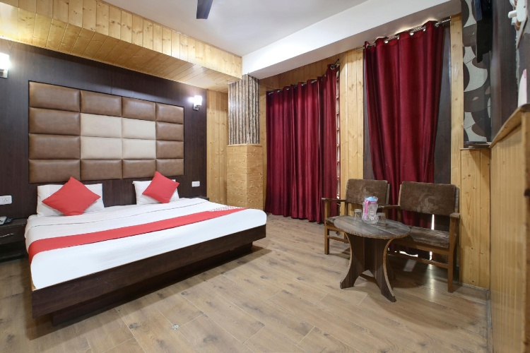 Deluxe Triple room