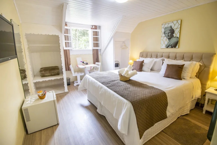 Green Village Hotel