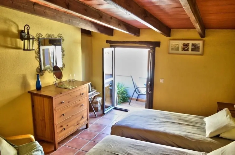 Superior Twin room with balcony