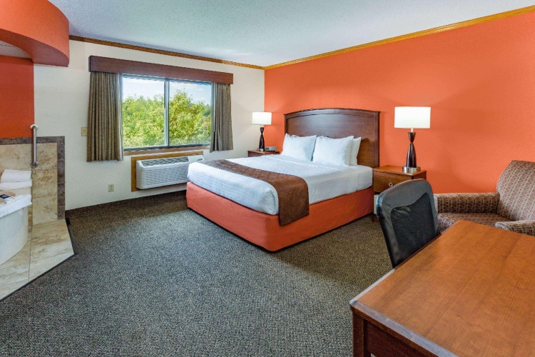 1 Bedroom Double Suite