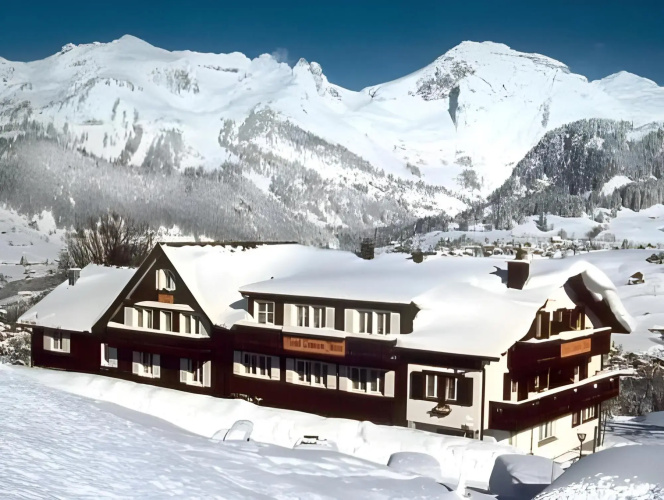 Gade Lodge