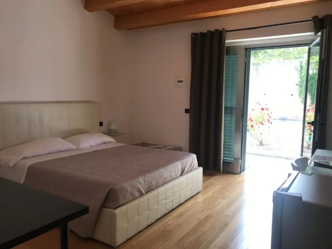 Standard Double room with view