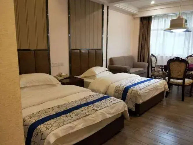 Quxian Nandu Hotel