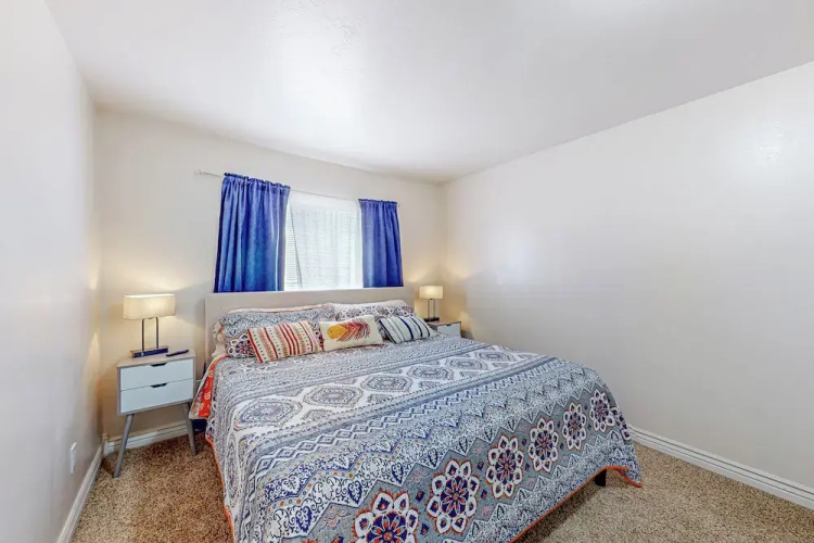 Waterfront Condo W & Dock Access