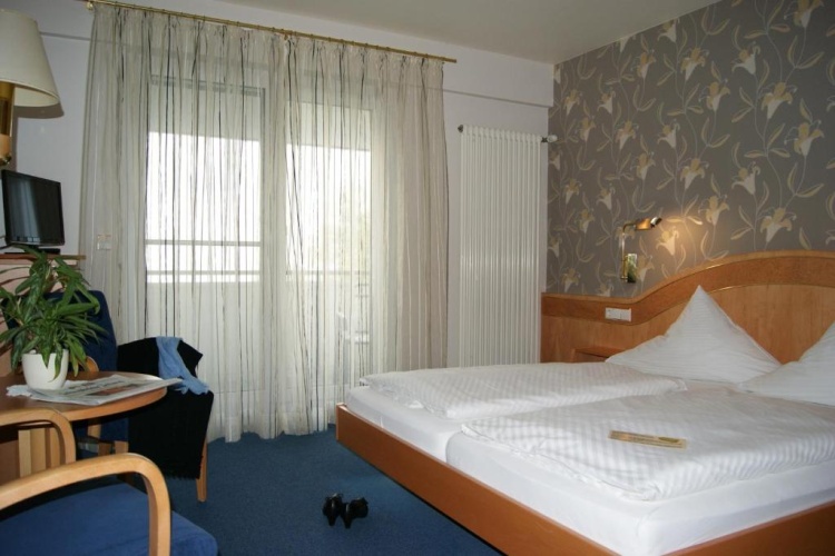 Standard Double room with balcony and with sea view