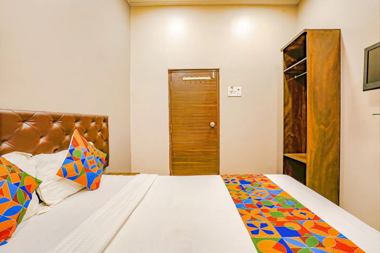 FabHotel Comfort stay