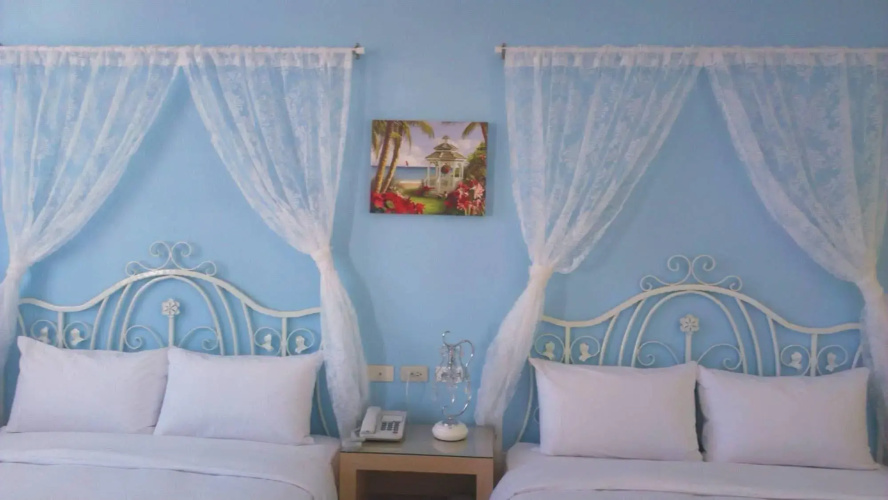 Summer Leisure Hostel