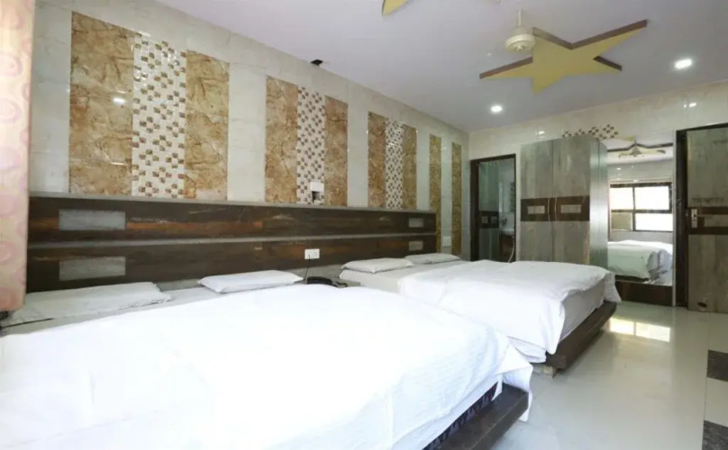 Hotel Shri Shivam Palace