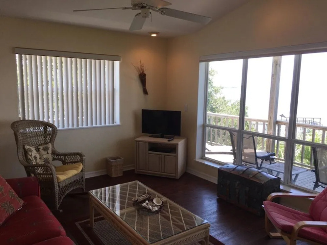 Seahorse Landing by Panhandle Getaways