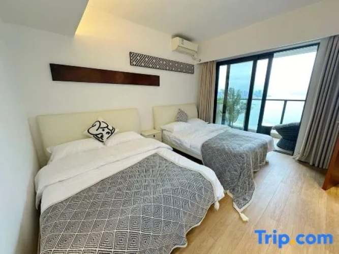 3 Bedrooms Luxury Duplex Suite with sea view