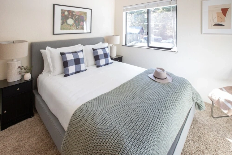 4 Bedrooms Standard room