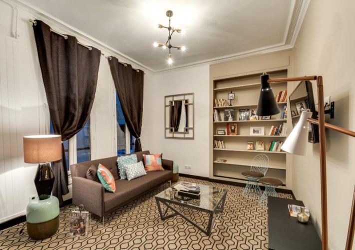 3 Bedrooms Apartment