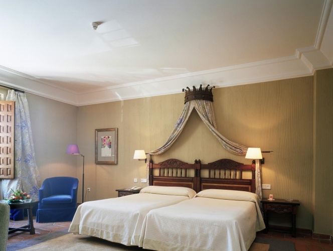Superior Twin room