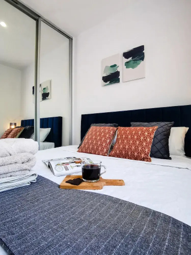 Phaedrus Living: Seaside Residence Lighthouse 70
