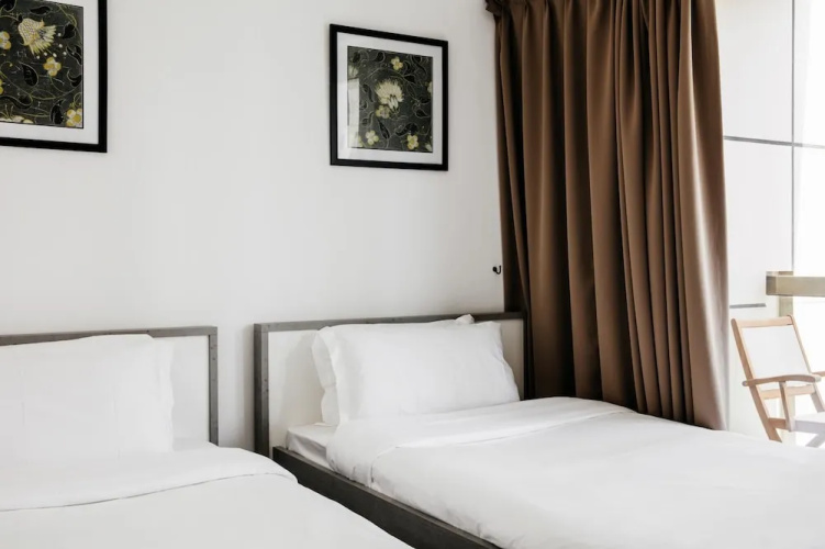 Fantastay Downtown Blvd 8