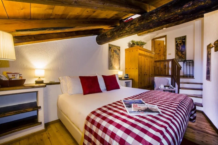 Superior Double room with balcony