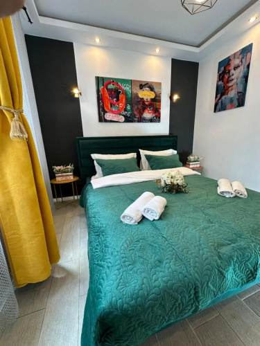 Anna Lux Apartment