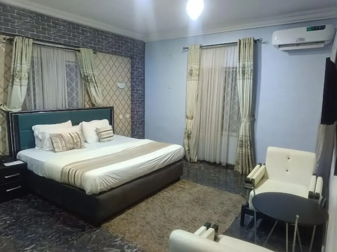 E - Phoenix Hotel Annex 2