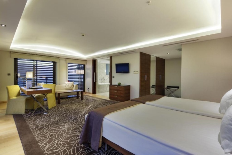 Junior Suite