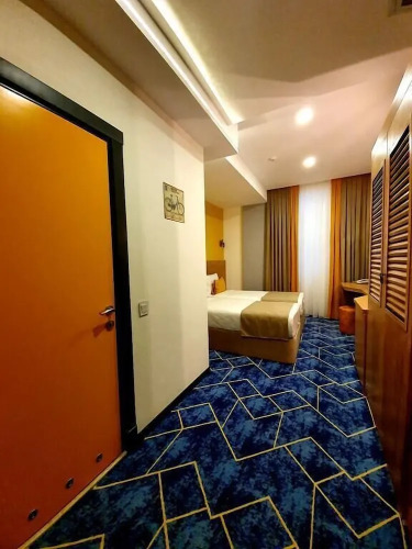 Фотография номера гостиницы Porto Baku