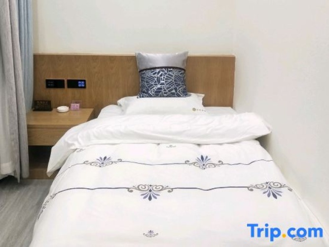 Deluxe Junior Suite