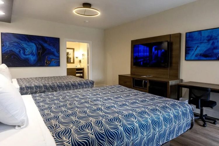 Palace Inn Blue Edgebrook