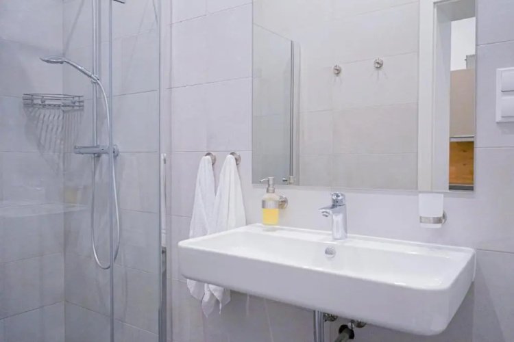 Nadland Apartments B7