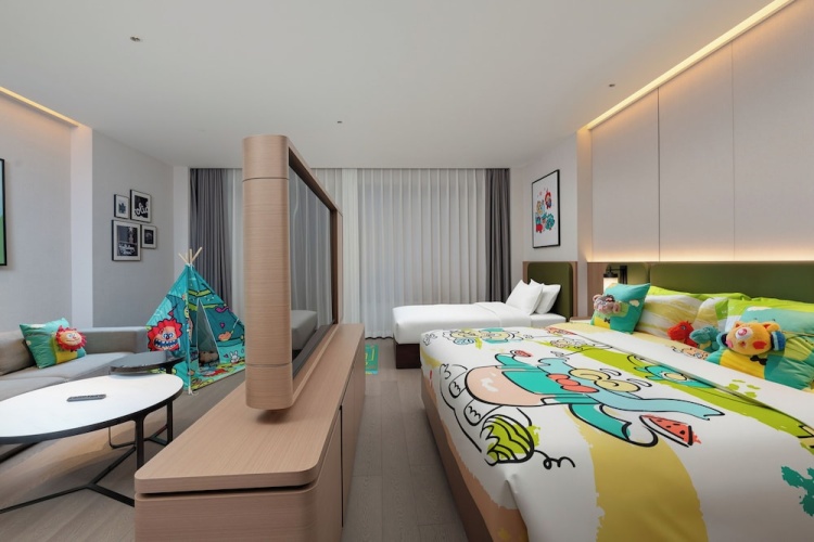 Double Suite