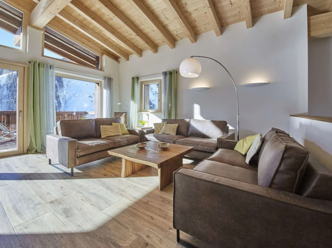 Modern Chalet With Sauna