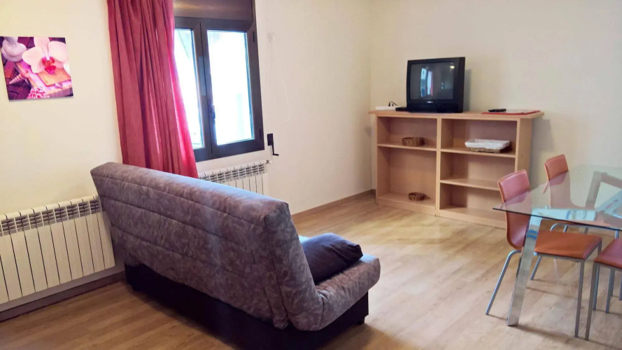 Apartamentos Pantebre 3000