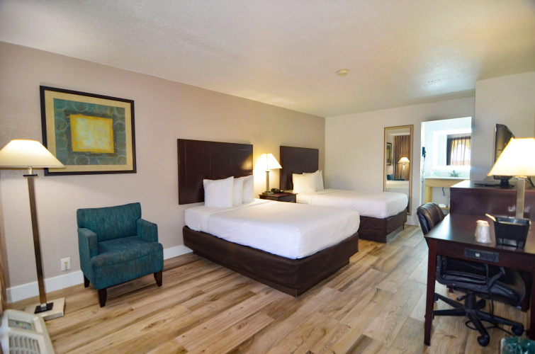 Hotel Monreale Express and Studios IDrive District