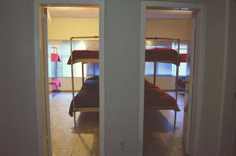202 Hostal