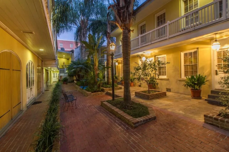 Dauphine Orleans Hotel photo 16