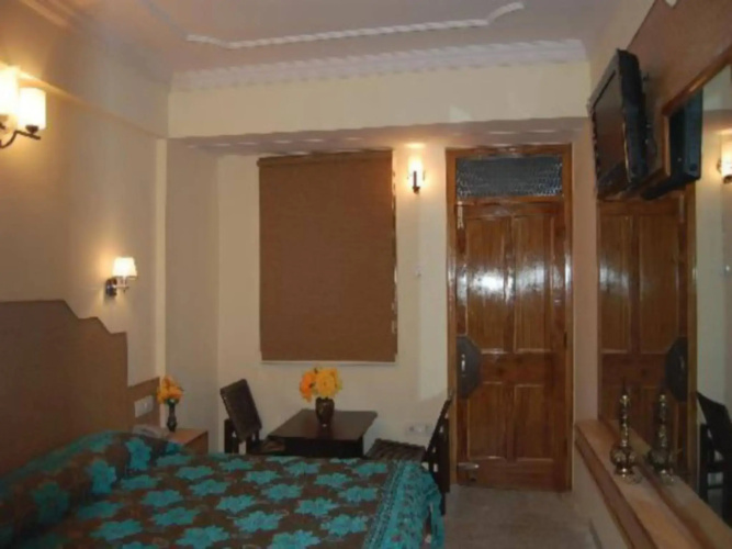 Hotel Prestige