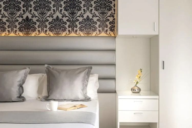 Superior Double room with partial sea view