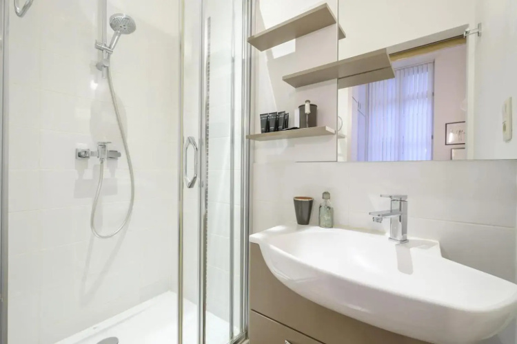 Magnificent 2 bedroom duplex + terrace Ixelles
