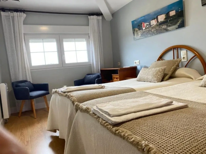 Standard Twin room