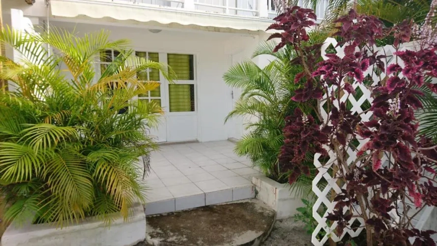 2 Bedrooms Cottage