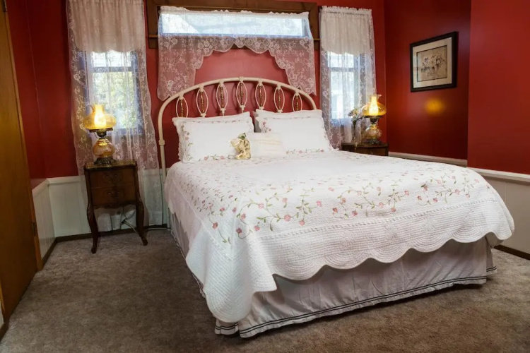 Country Inn Bed and Breakfast