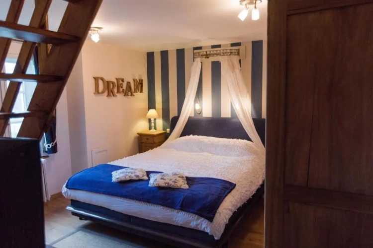 Standard Double room with view