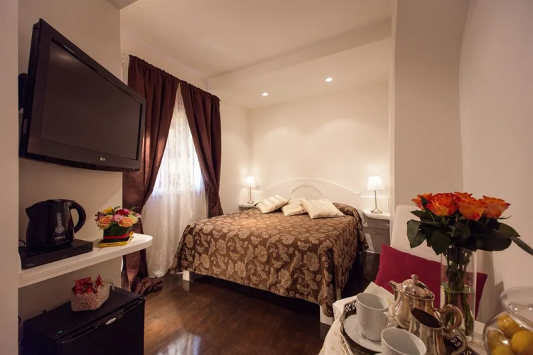 Maison Navona
