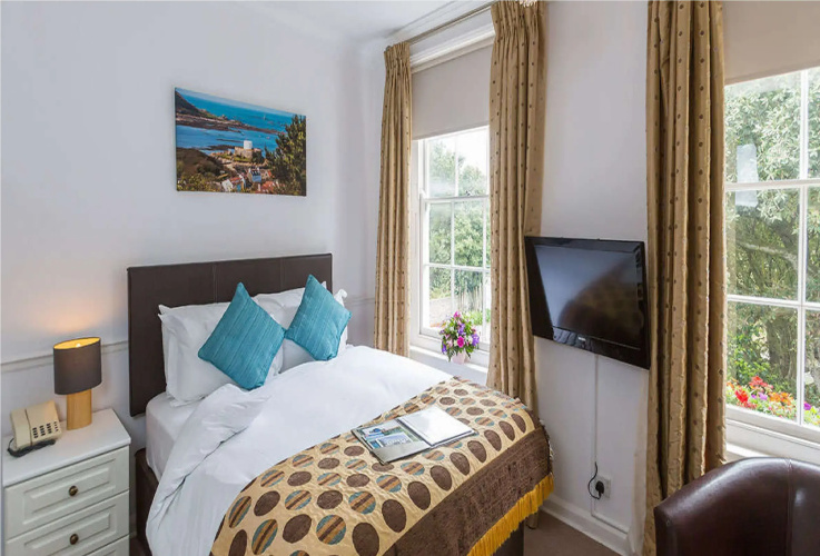 Standard room