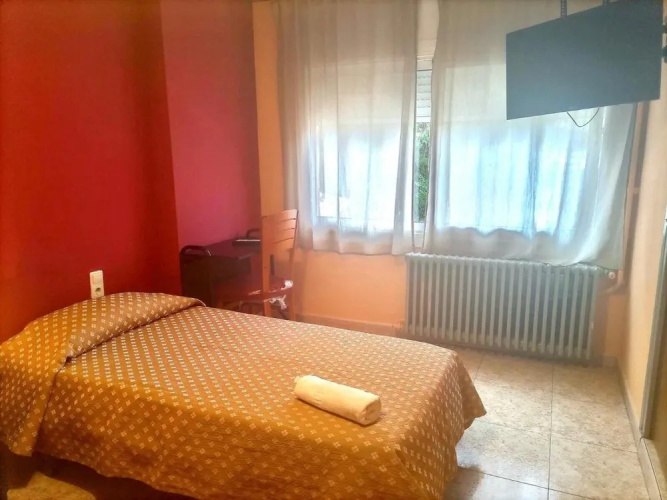 Hostal Isla Cristina Mataró