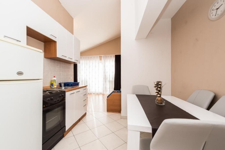 1 Bedroom Apartment with balcony