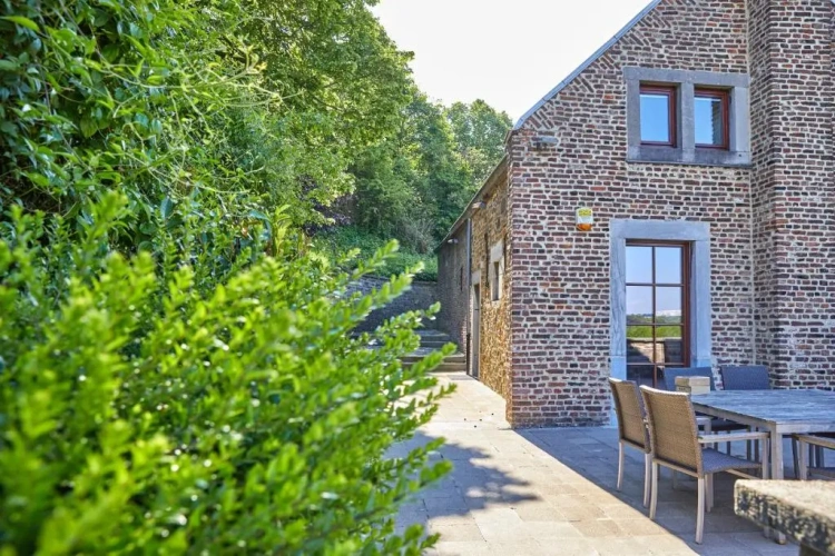 2 Bedrooms Cottage