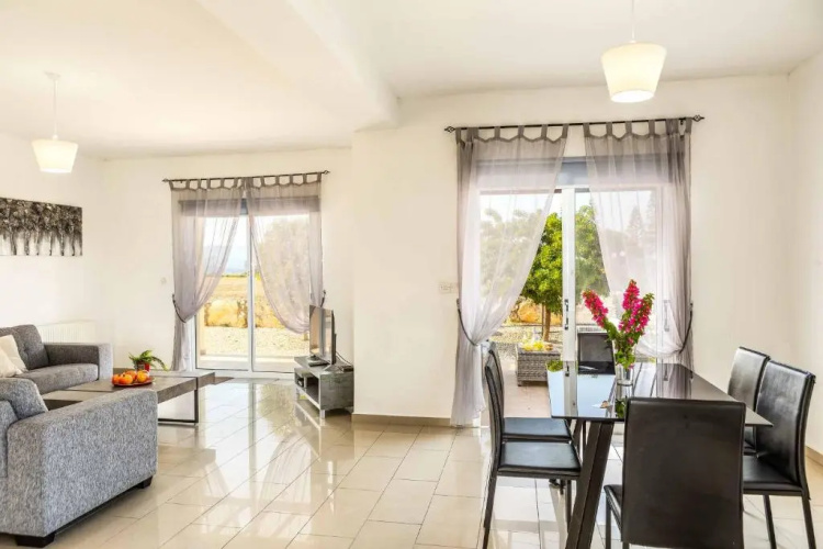 Villa Orange Tree