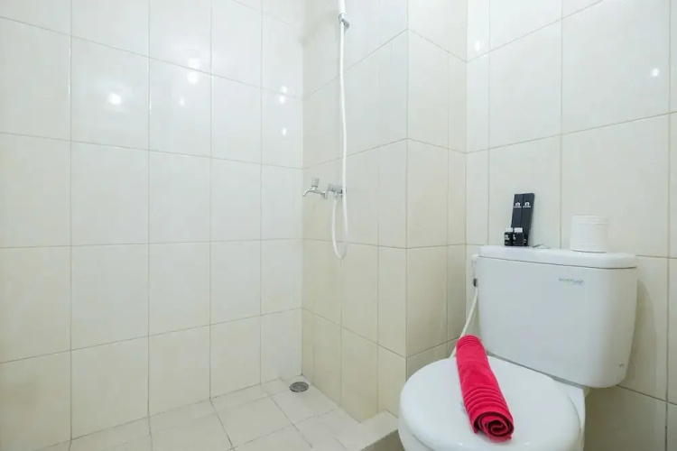 Functional Studio Apartment at The Springlake Summarecon