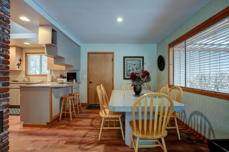 6 Otter-HOT Tub-3BR/2BA