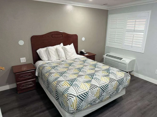 Deluxe Double Suite